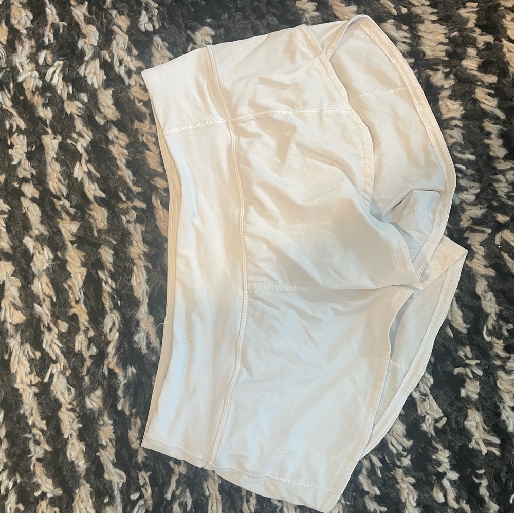 White speed up shorts sz 6